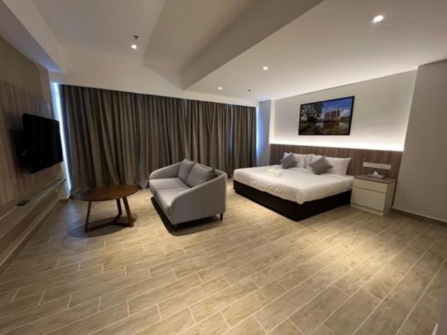 Amverton Cove Golf & Island Resort Banting  Ngoại thất bức ảnh