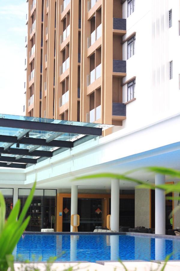 Amverton Cove Golf & Island Resort Banting  Ngoại thất bức ảnh